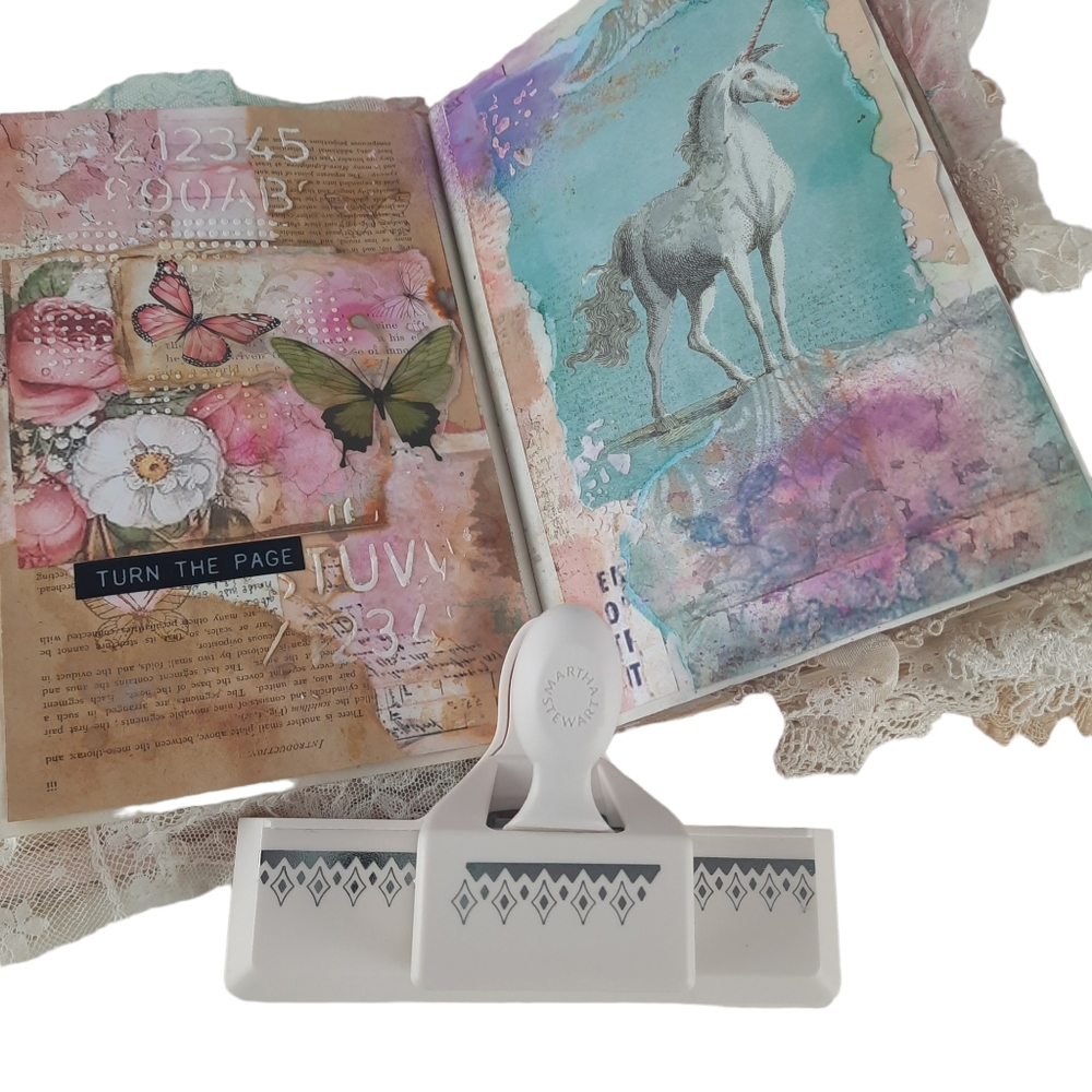 Retired Martha Stewart Border Punch Paper Scrapbooking Card Making